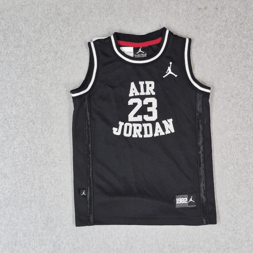 Jordan Boys Jersey M (10-12 YRS) Black Embroidered Basketball Jersey Activewear